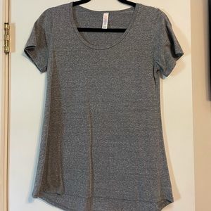 LuLaRoe XXS tee